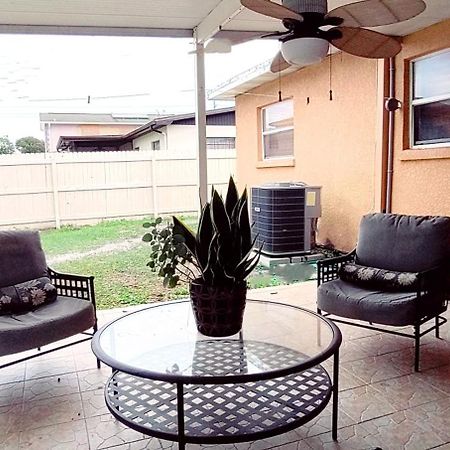House Close To Downtown, Airport, Raymond James Stadium, And Many More Places Tampa Exteriér fotografie