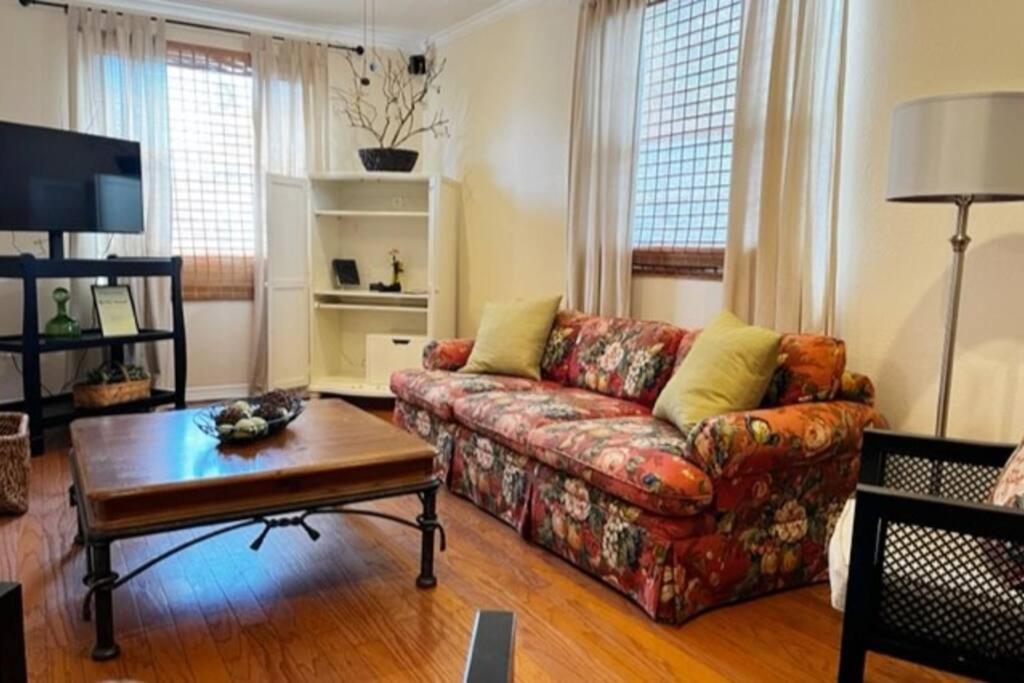 House Close To Downtown, Airport, Raymond James Stadium, And Many More Places Tampa Exteriér fotografie