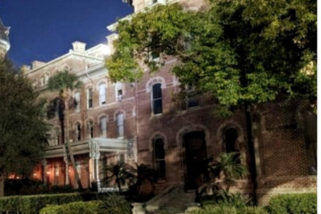 House Close To Downtown, Airport, Raymond James Stadium, And Many More Places Tampa Exteriér fotografie
